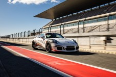 Conduzir Porsche GT3 2 voltas + 1 volta em co-piloto