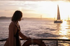 Sunset River Cruise with Live Music in Lisbon - Youth (11-16 yo)