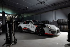 Conduzir Porsche GT3 2 voltas + 1 volta em co-piloto