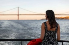Sunset River Cruise with Live Music in Lisbon - Youth (11-16 yo)
