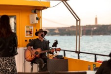 Sunset River Cruise with Live Music in Lisbon - Youth (11-16 yo)